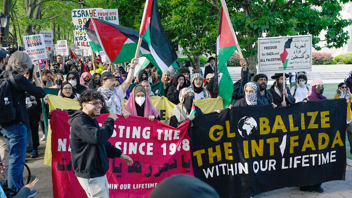 Fox News ‘Antisemitism Exposed’ Newsletter: DNC boss says Mamdani's hateful phrase welcome in 'big tent'  at george magazine